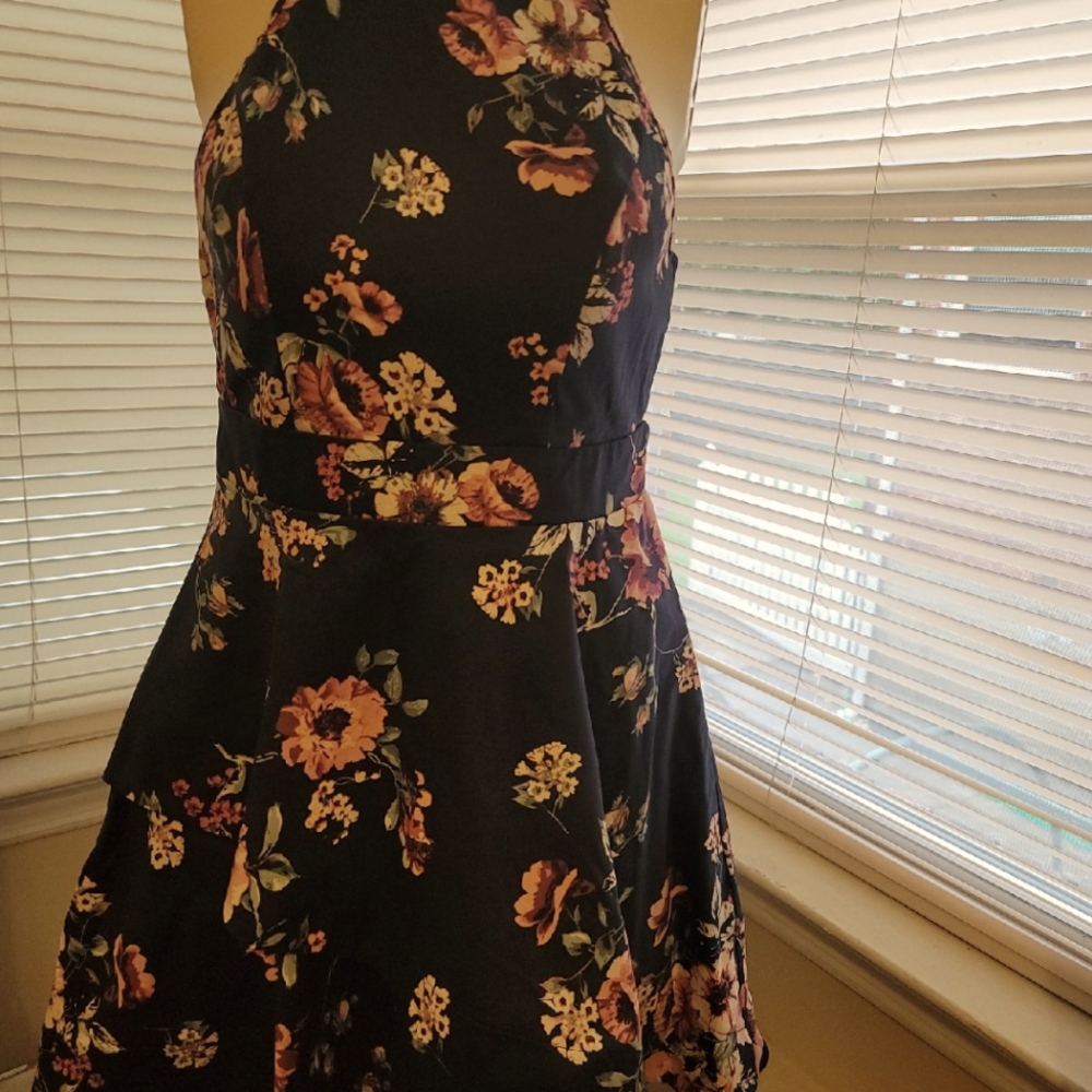 Juniors dress